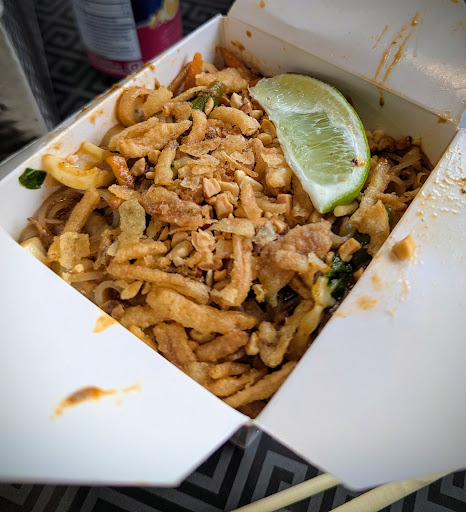 Photo of Hungry Panda - 180 Hudson Ave NE, Salmon Arm, BC V1E 4P3
